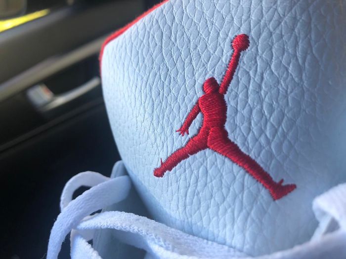 45 Times People Copied Famous Brands And Created Hilarious Knock Offs 