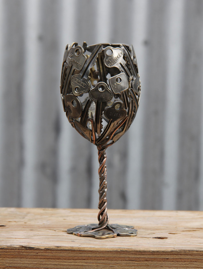 Discarded Keys Artist Transforms Old Keys And Coins Into Beautiful Art | DeMilked