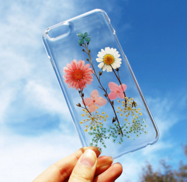 14 Real Flower Phone Cases To Welcome Spring | DeMilked