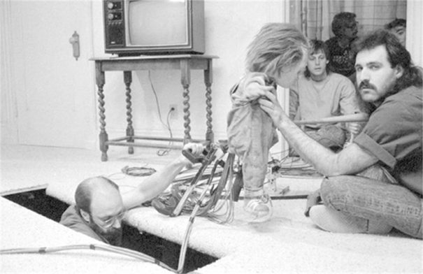 Behind The Scenes Photos From Classic Horror Movies | DeMilked