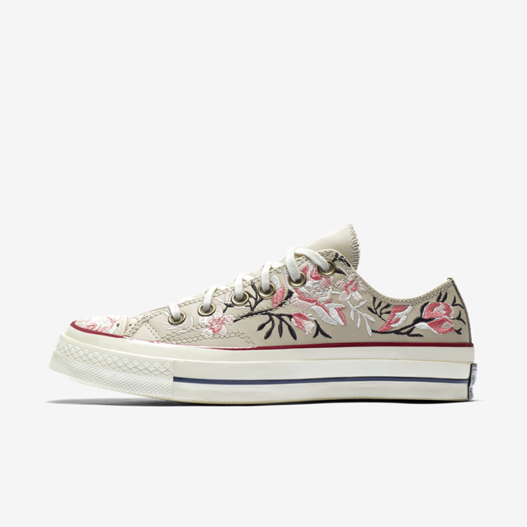 converse summer floral