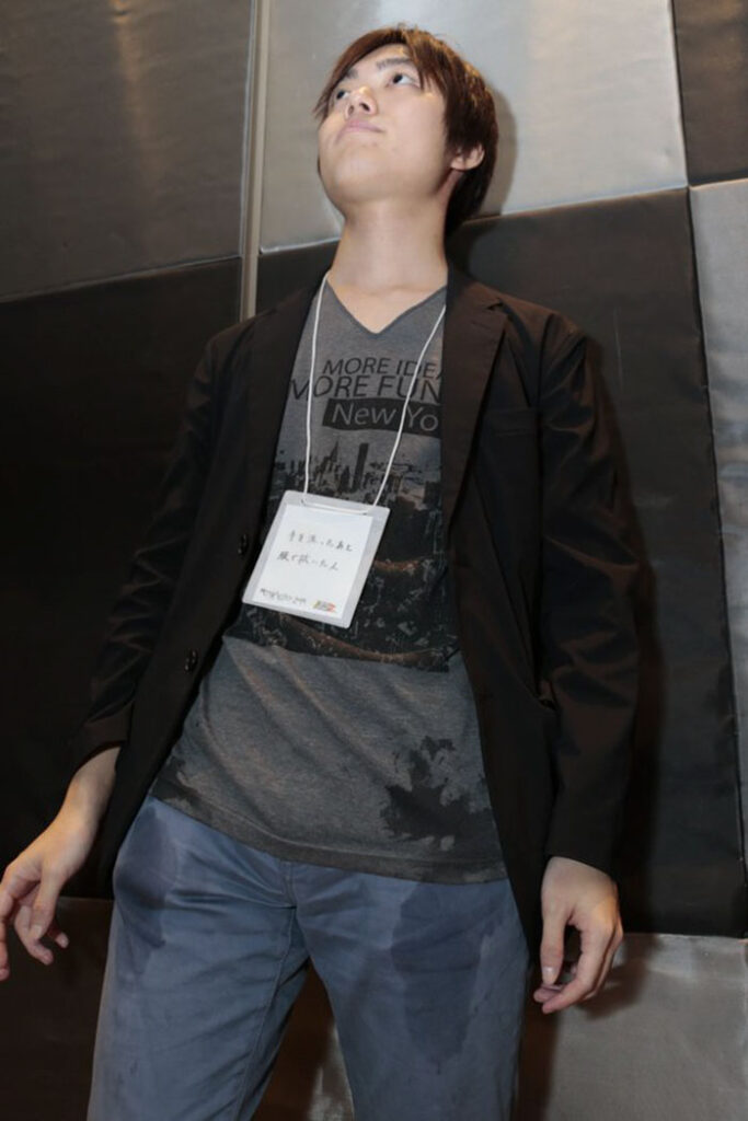 Every Year Adults In Japan Dress Up In Incredibly Relatable Costumes For The Jimi Halloween