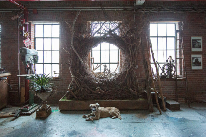 This Artist Uses Branches To Create Stunning Sculptures And Human-Sized ...