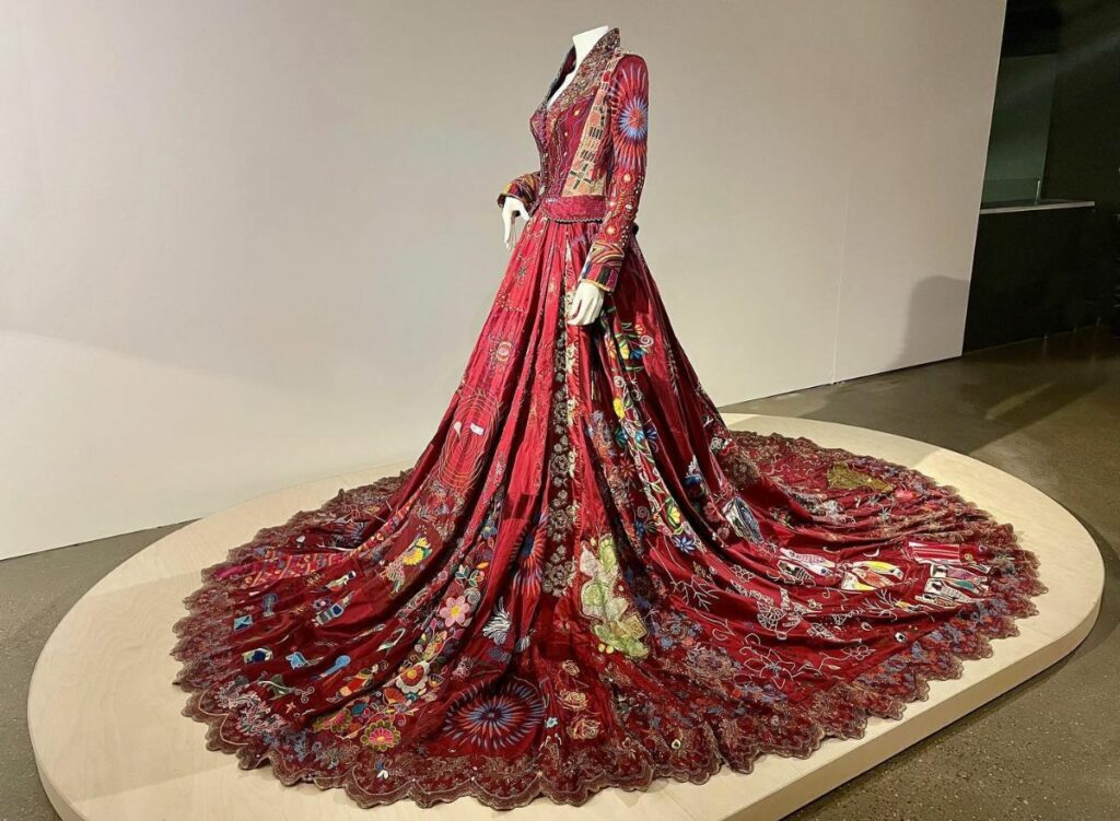 343 Embroiderers In 46 Countries Joined Hands To Make This "Red Dress