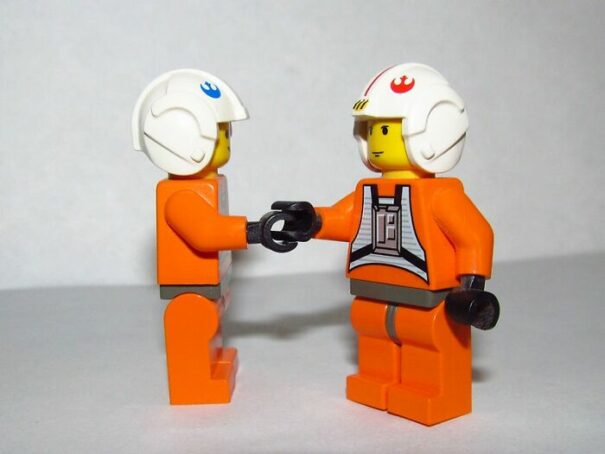 20 Totally Awkward Tales From This Reddit Thread | DeMilked