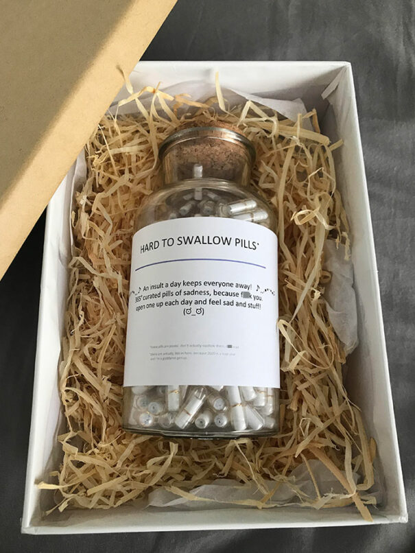 30 Times Funny Christmas Gifts Made People Laugh | DeMilked