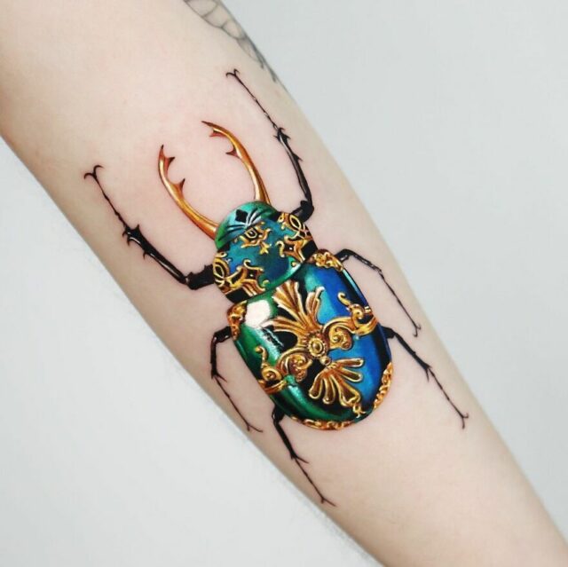 20 Amazing Gold-Dazzled Tattoos, Created By This Manhattan-Based Tattoo ...