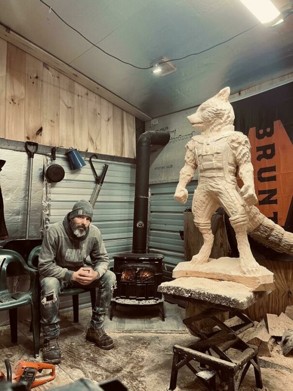 20 Examples Of TopNotch Woodworking As Shared On This Online Group DeMilked