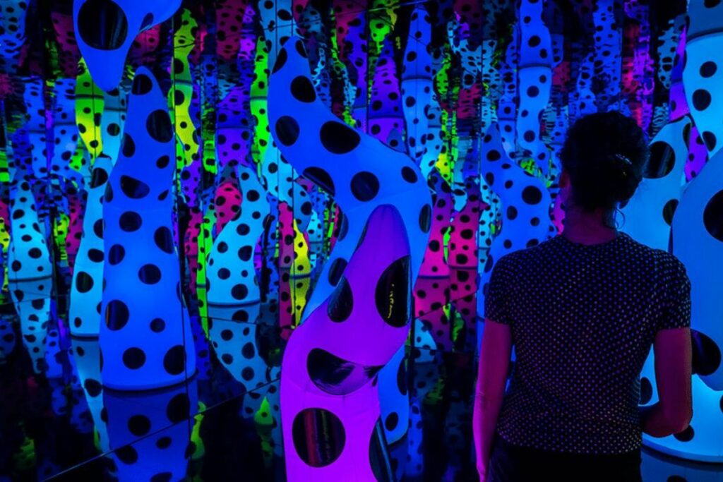 Stunning Tentacles With Giant Polka Dots Exhibited In Yayoi Kusama’s Dreamy Exhibition At Miami