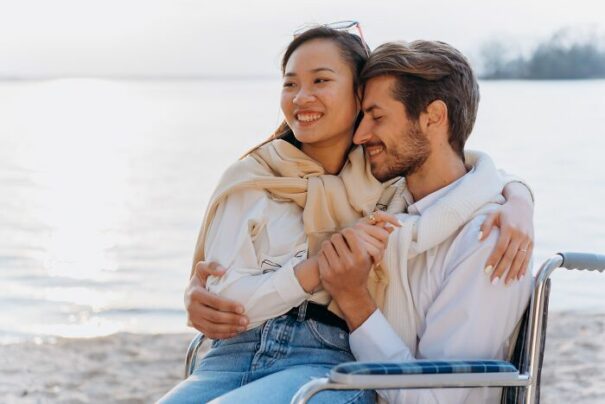 20 People Share Their Experiences About Dating Someone Much Older Or