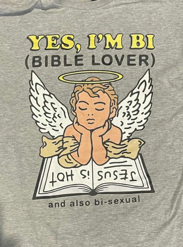 20 Funny, Weird, And Cursed Shirts Spotted In Public DeMilked