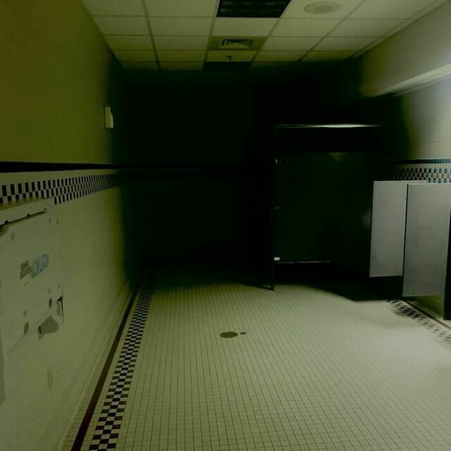 20 Unsettling Photos of Places That Feel Like They're in a Different ...